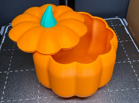 Pumpkin Jar with lid